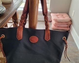 Dooney & Bourke bag
