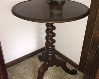 Antique wood twisted base side table