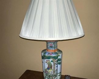 Chinoiserie lamps
