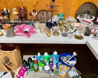 Cleaning supplies, housewares