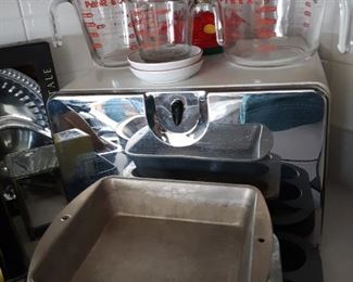 Shiny face bread box.