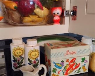 Vintage kitchen decor