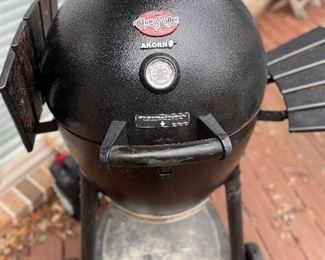 Akorn Char-Griller BBQ grill