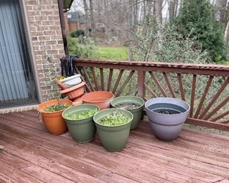 Garden pots