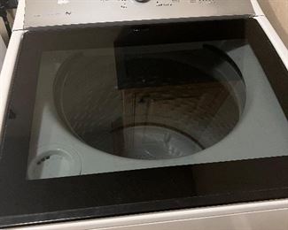 $850 Set (Will not Split Up) Kenmore Washer and Dryer Set. Great Working Condition. Very Clean!! Call or text 417-655-2676 to purchase prior to the sale.