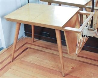 Paul Mccobb Style Magazine table