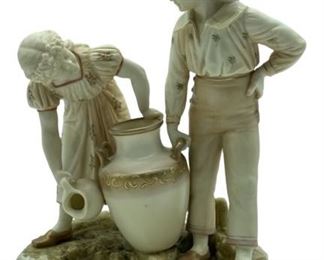 ROYAL WORCESTER GIRL & BOY W JUG MANTEL PIECE 10"

JAMES HADLEY ROYAL WORCESTER YOUNG GIRL & BOY HOLDING JUG & URN MANTEL PIECE
-STAMPED 1046
- 10" X 8" DIAMETER APPROX
-VERY GOOD CONDITION
-DP22322