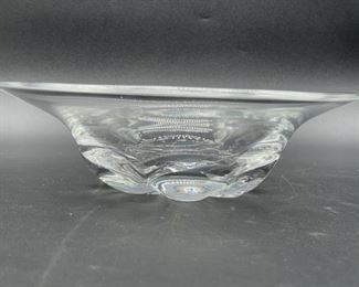 VTG ORREFORS SWEDEN CRYSTAL GLASS BOWL 10"
VINTAGE ORREFORS SWEDEN CRYSTAL GLASS BOWL
-3" X 10" APPROX
-VERY GOOD CONDITION
-DP22422