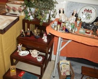 Spaniels & trinket boxes