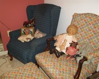 recliner, antique cloth dolls