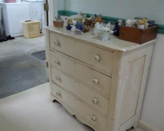 vintage dresser & hens on nests