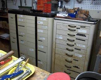 2 Deco dental cabinets