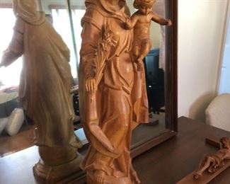  wooden religious items