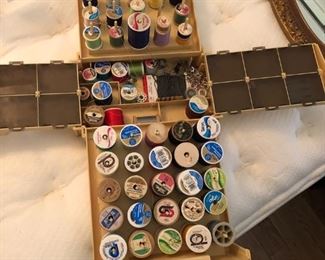 sewing thread organizer