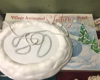 DEPT. 56 VILLAGE ANIMATED SKATING POND