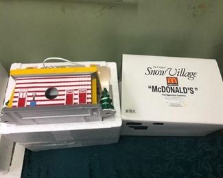 DEPT. 56 MCDONALD'S