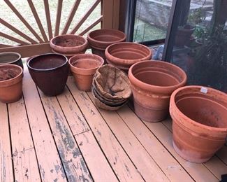 lg. flower pots