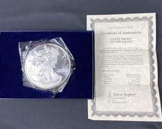  1 Troy Pound .999 Silver Eagle Style Round