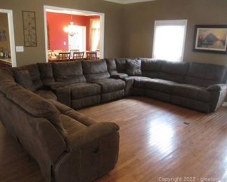 Large U Shaped Reclining Movie Room Sectional