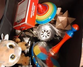 toys