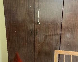 2 locking Metal armoire’s with keys 