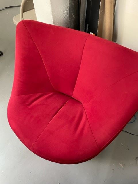 Lignet Roset Anda swivel chair H39" x W39" x D34"