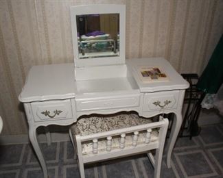 Makeup Dressing Table