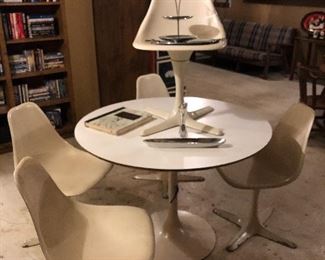 Burke, Tulip Chairs and table