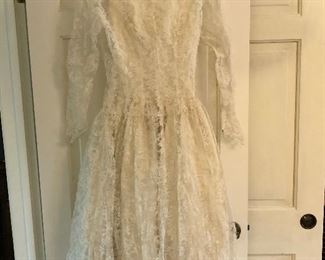 Vintage Lace Wedding Dress