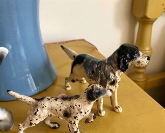 Cast Iron Dogs