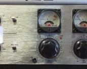 BEHRINGER T1953 VACUUM TUBE MIC PREAMP

