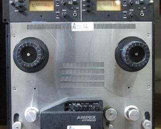 AMPEX ATR 800 WITH MONITOR BRIDGE AND MANUAL