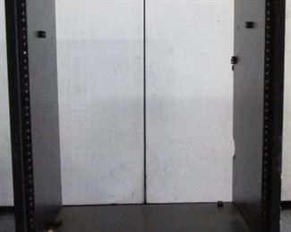 WOODEN ROLLING CART(26'x16'x29")

