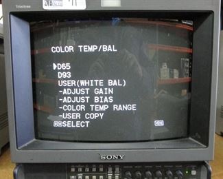 SONY PVM-14L2 MONITOR