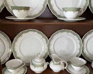 “Fountenleau” china by Royal Doulton