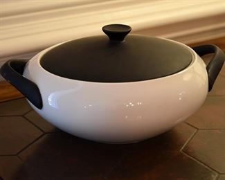 lidded dish by KYOTO, "fine modern china", made in Japan