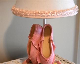 small ballet shoe lamp