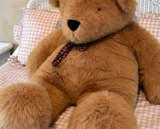 LARGE, cuddly teddy bear