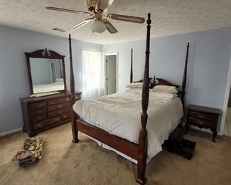 'Hampton Square' Wheat carved four-poster bed set; Includes dresser with attached mirror; 2-drawer nightstand; handcrafted wooden steps; Chest of drawers in previous picture