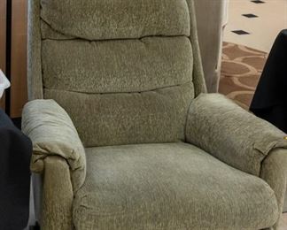 Lazy Boy Recliner great condition!