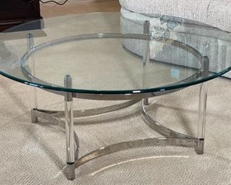Glass & Chrome Coffee/Cocktail Table Contemporary	17.5in H  x 44in Diameter	
