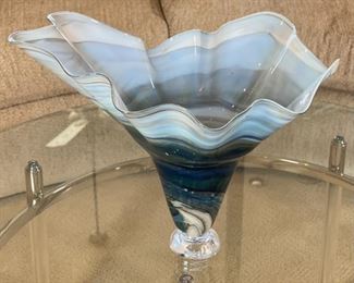 Bob Meyers Studio Art Glass Ocean Breeze Hand Blown	14 x 18 x 12in	HxWxD
