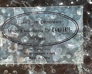 Z Gallerie Luxe Glass Plate & Candles	Plate: 13 x 13in	
