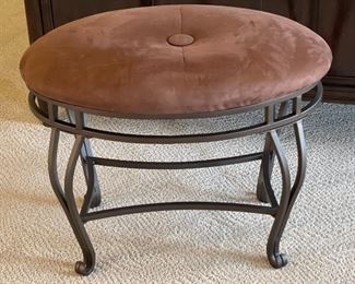 Cheyenne Home Microfiber  Vanity Stool	18 x 24.5 x 16in	HxWxD
