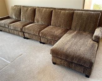 Lee Fabric Sectional Sofa Couch Traditional Oscar Brown	38 x 1 50 x 44in	HxWxD

