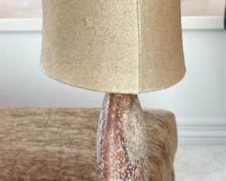 1pc Rustic Ceramic Lamp Single	29 x 15 x 10in	HxWxD
