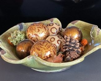 Ceramic Bowl & decorative Orbs	5 x 21in diameter	
