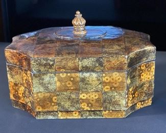 Decor Trinket Box	8 x 12 x 8.5in	HxWxD
