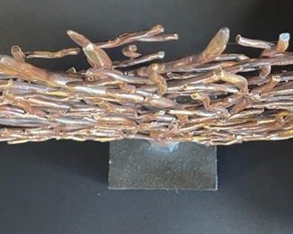 Metal Decor Tree	20 x 14 x 5in	HxWxD
