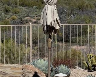 Treasure Garden 7ft Patio Umbrella	103 in H x 88in Diameter	
